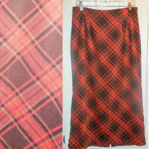 Skirt Long size 14 Microfiber Brown Orange Plaid Classic Elegant wear to work